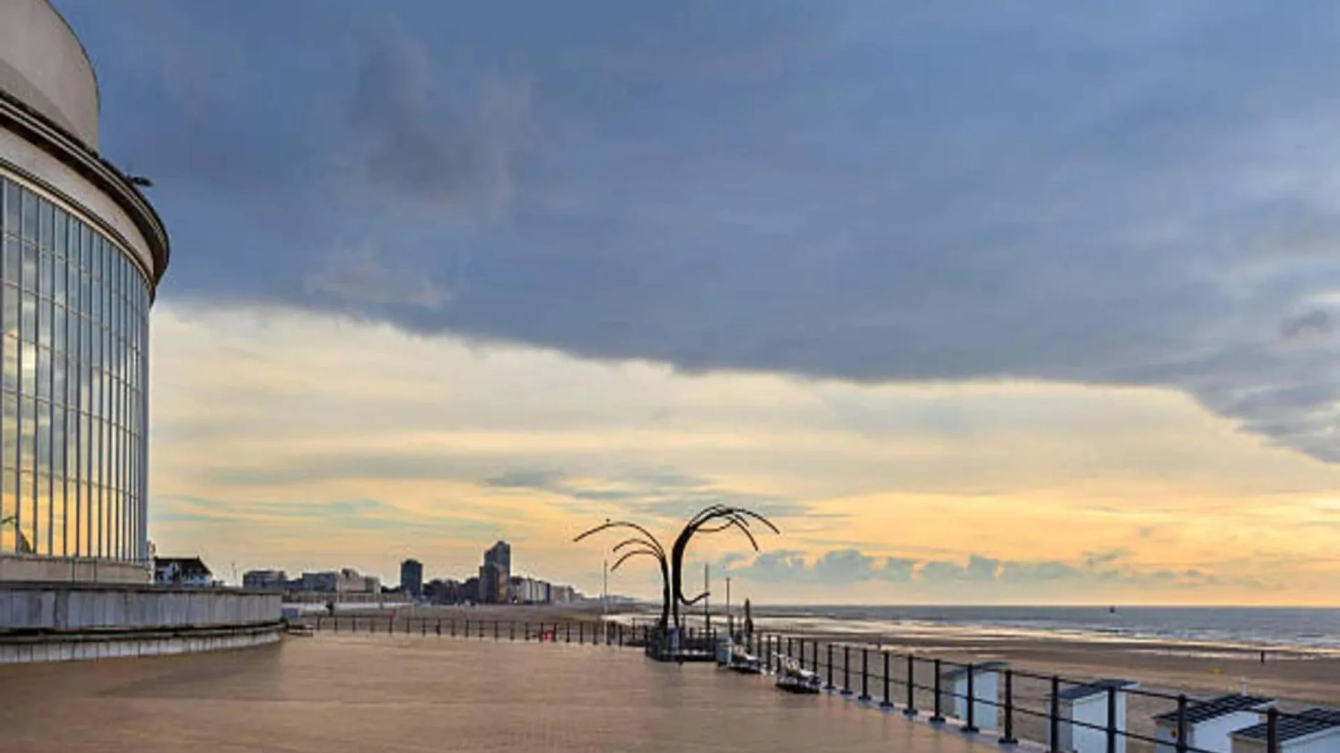 House In Ostend Near The Beach, Cleaning Included